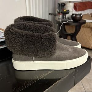 Ugg bootie New no box. 9